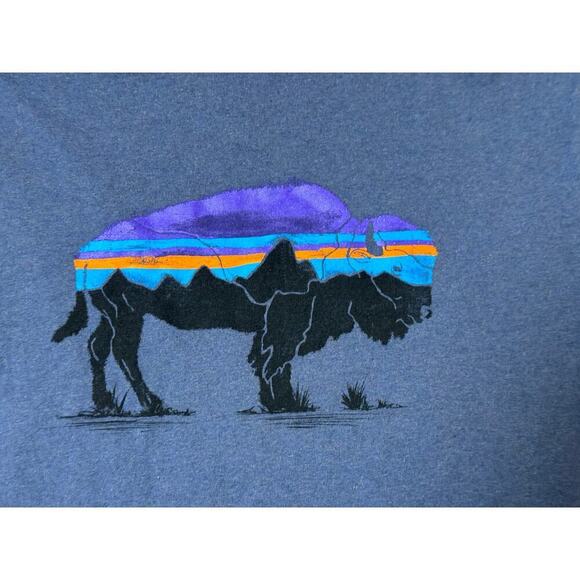 Patagonia Long Sleeve Men's T-Shirt size Medium, Regular Fit; Blue - Picture 7 of 8